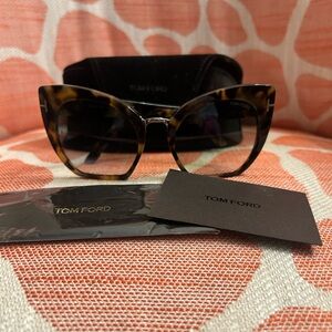 Authentic TOM FORD Samantha Sunglasses